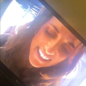 Meet your Posher, Clinton